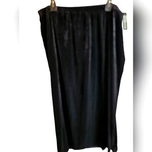 stretch Velvet Long Skirt with Slit